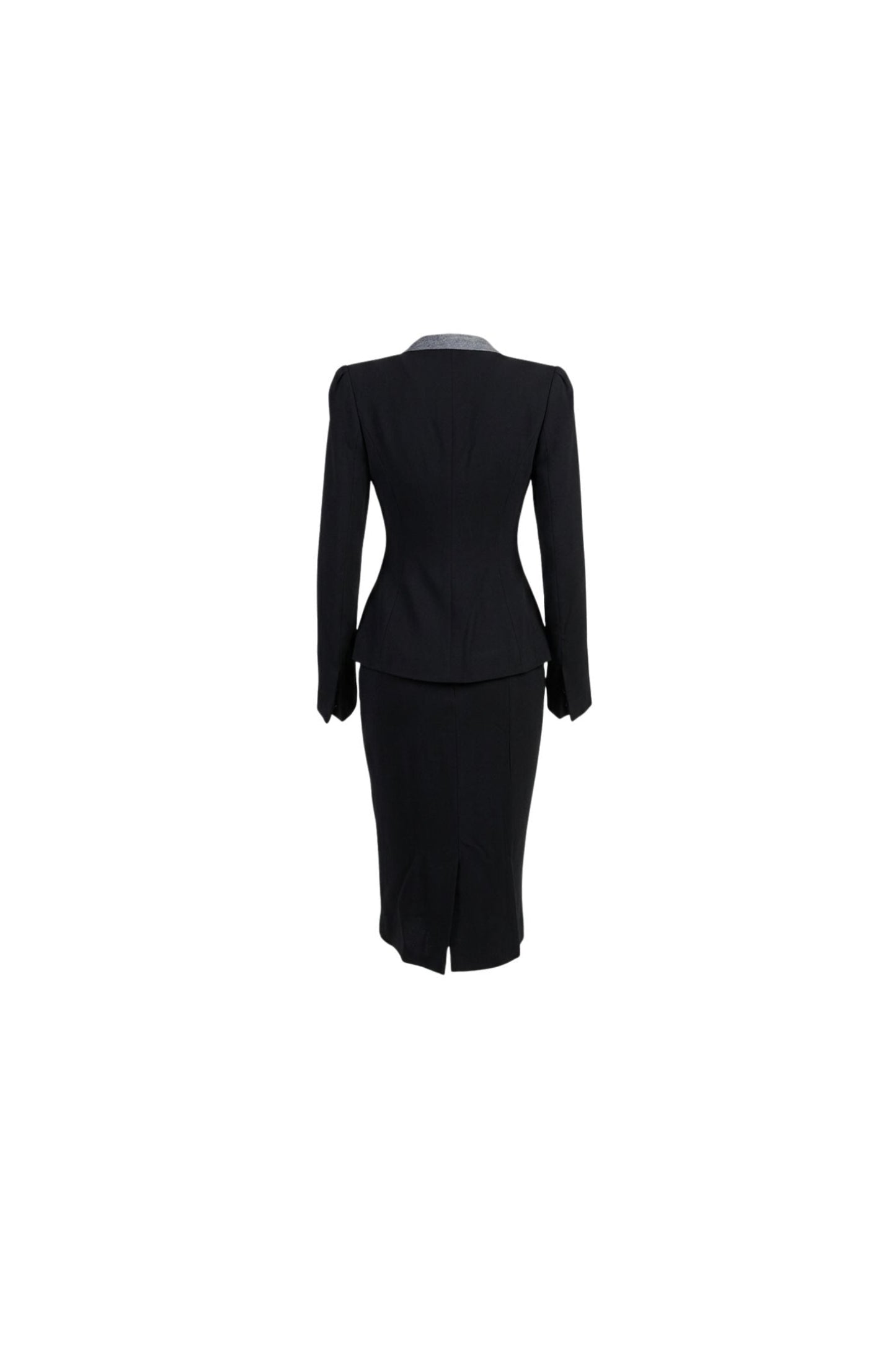 The Contrast Peak Two-Piece Set